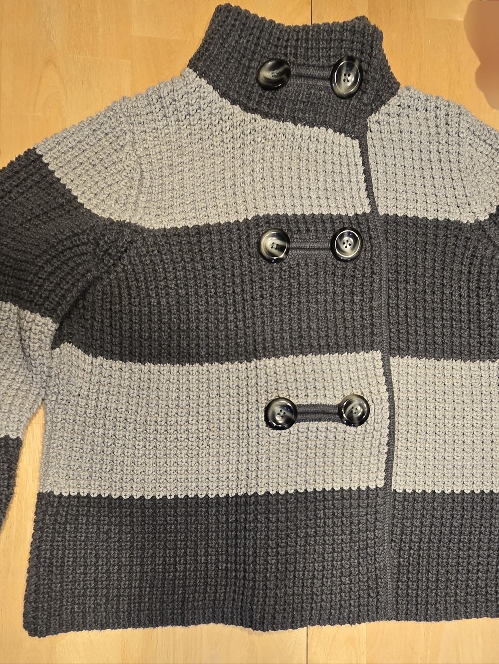 Banana Republic Double Breasted Thick Knit Sweater - Size XL - Cotton And Wool - Picture 11 of 11